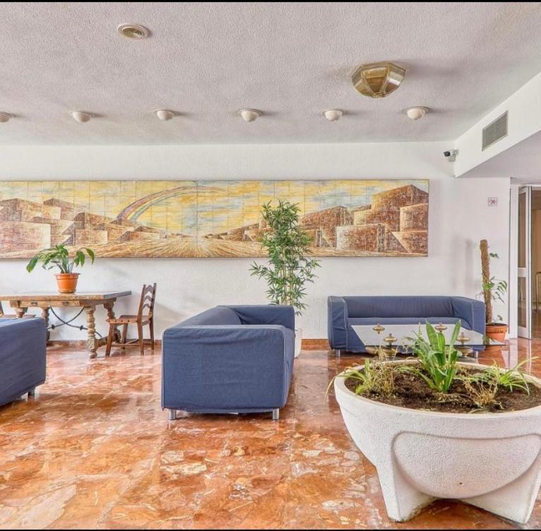 Iris Vistas Sea & Sun Benalmadena Apartment Exterior photo